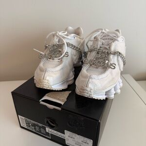 COMMES DES GARÇONS X NIKE SHOX